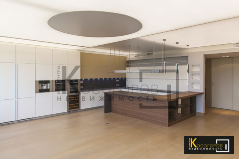 4-комнатная квартира, 200 кв.м., в ЖК "Седьмое небо" д. 10 4-комнатная квартира, 200 кв.м., в ЖК "Седьмое небо" д. 10