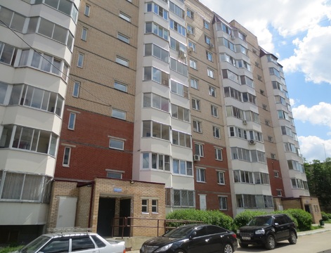 Сдаётся 2х к. квартира в г Серпухов мкр. Ногина, ул. Ногина д. 1в. Сдаётся 2х к. квартира в г Серпухов мкр. Ногина, ул. Ногина д. 1в.