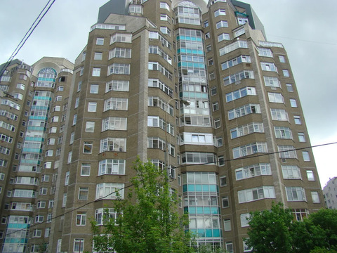 2-х ком. кв, м. Тропарево, ул. Островитянова, д. 4 2-х ком. кв, м. Тропарево, ул. Островитянова, д. 4
