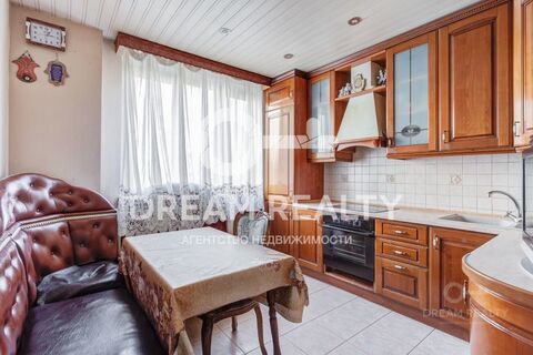 Продается 3-комн. кв-ра, ул. Онежская, д.17 Продается 3-комн. кв-ра, ул. Онежская, д.17