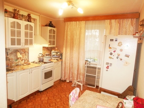 3-х ком. квартира 70 (кв.м). Этаж: 1/5 панельного дома. 3-х ком. квартира 70 (кв.м). Этаж: 1/5 панельного дома.