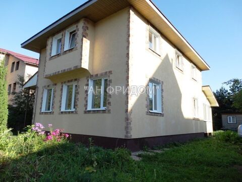Коттедж 230 м2 уч-к 8 сот, д. Акиньшино. 20 км от МКАД. Коттедж 230 м2 уч-к 8 сот, д. Акиньшино. 20 км от МКАД.