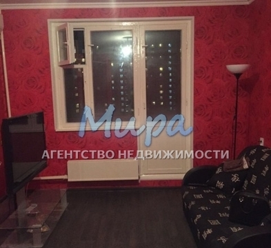 Квартира С отличным ремонтом. 10 минут пешком до станции метро "Зябли Квартира С отличным ремонтом. 10 минут пешком до станции метро "Зябли