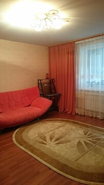 2-к Квартира, Симферопольская улица, 49к1 2-к Квартира, Симферопольская улица, 49к1