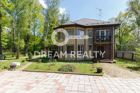 Продажа коттеджа 310 кв.м, Новая Москва, пос. Сосенское, СНТ Полянка Продажа коттеджа 310 кв.м, Новая Москва, пос. Сосенское, СНТ Полянка