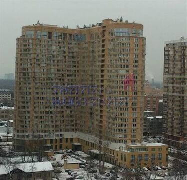 1-комнатная квартира, 49 кв.м., в ЖК «Золотые ворота» 1-комнатная квартира, 49 кв.м., в ЖК «Золотые ворота»