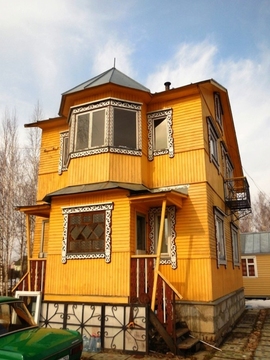 Дача из бруса 85 (кв.м). Баня. Участок 10 соток. В черте города. Дача из бруса 85 (кв.м). Баня. Участок 10 соток. В черте города.