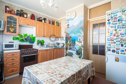 Продается 2-комн. квартира, м. Кантемировская Продается 2-комн. квартира, м. Кантемировская
