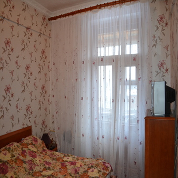Продам 3 комнатную квартиру в сталинском доме Продам 3 комнатную квартиру в сталинском доме