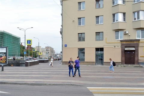 Сдаю торговое помещение по адресу ул. Новослободская, д.73/68, стр.5 Сдаю торговое помещение по адресу ул. Новослободская, д.73/68, стр.5