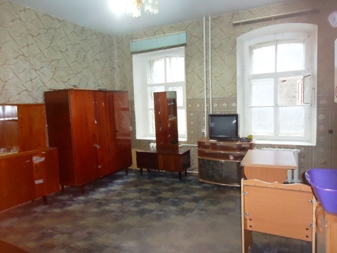 Комната в пятикомнатной квартире г. Серпухов, Карла Маркса дом 1 Комната в пятикомнатной квартире г. Серпухов, Карла Маркса дом 1
