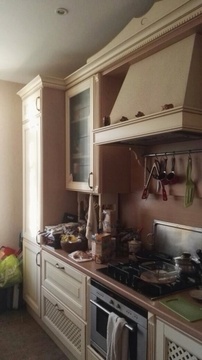 Продается уникальная трехкомнатная "сталинка" в Жуковском Продается уникальная трехкомнатная "сталинка" в Жуковском