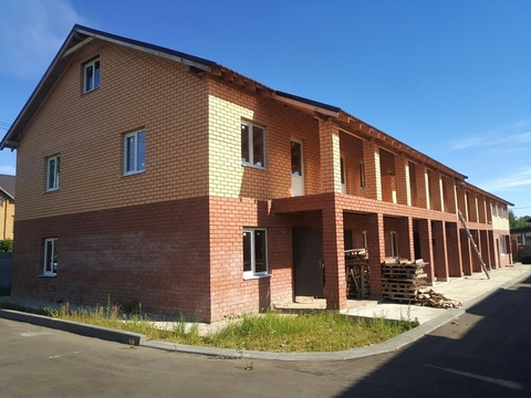 Таунхаус 135 кв.м. на участке земли 1 сотка в д. Белозерово Таунхаус 135 кв.м. на участке земли 1 сотка в д. Белозерово