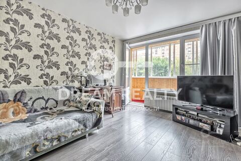 Продажа 1-комн. кв-ры, Котельническая набережная, д. 33, корп. 1 Продажа 1-комн. кв-ры, Котельническая набережная, д. 33, корп. 1