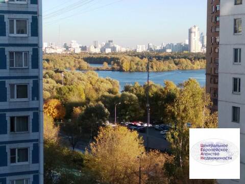 Продаю чистую видовую 3-х ком. квартиру с хорошим ремонтом в Строгино Продаю чистую видовую 3-х ком. квартиру с хорошим ремонтом в Строгино