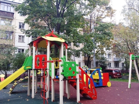 2-комн. кв. 45м2, этаж 3/5, г.Москва, ул. Клочкова, 4 2-комн. кв. 45м2, этаж 3/5, г.Москва, ул. Клочкова, 4