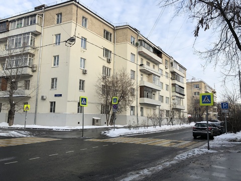 Продаётя 3-х комнатная квартира в Хамовниках Продаётя 3-х комнатная квартира в Хамовниках