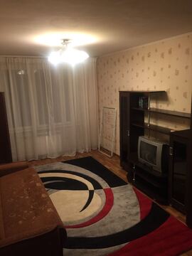 Двухкомнатная рядом метро Двухкомнатная рядом метро