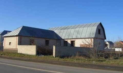 Продам недостроенный кирпичный дом в деревне Клишева. Продам недостроенный кирпичный дом в деревне Клишева.