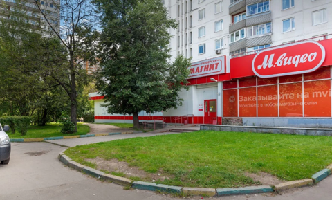 Торговое помещение под арендный бизнес, Славянский бульвар Торговое помещение под арендный бизнес, Славянский бульвар