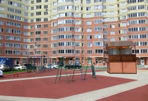 Продается просторная 3 комнатная квартира в новом доме с подземным пар Продается просторная 3 комнатная квартира в новом доме с подземным пар
