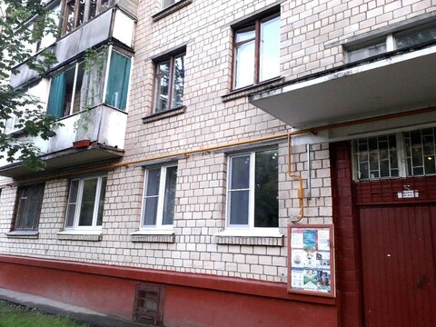 3-комн. кв. Маршала Вершинина д. 3, этаж 1/5 3-комн. кв. Маршала Вершинина д. 3, этаж 1/5