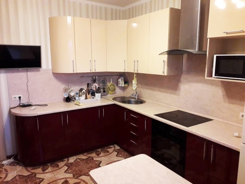 1-ком. квартира 46.6 (кв.м). Этаж: 4/9 монолитно-кирпичного дома. 1-ком. квартира 46.6 (кв.м). Этаж: 4/9 монолитно-кирпичного дома.