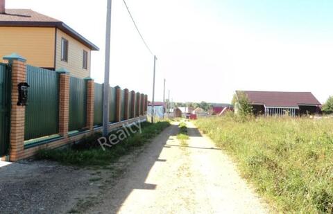 Участок 17,2 сотки на возвышенности с видом на поле и лес. Участок 17,2 сотки на возвышенности с видом на поле и лес.