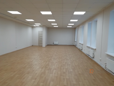 Сдается в аренду офисное помещение 100 кв.м. Весенняя 18а. Сдается в аренду офисное помещение 100 кв.м. Весенняя 18а.