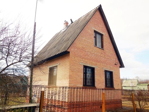 Дача из кирпича 72 (кв.м) в черте города. Земельный участок 6 соток. Дача из кирпича 72 (кв.м) в черте города. Земельный участок 6 соток.