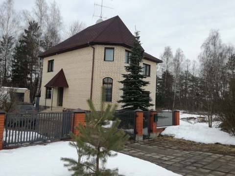 Продается кирпичный дом 263 кв.м. в Рузском р-не, д.Нестерово Продается кирпичный дом 263 кв.м. в Рузском р-не, д.Нестерово