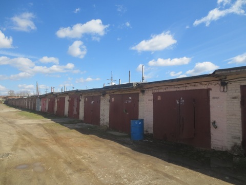 Продам гараж 2х уровневый в г. Серпухов, Окское шоссе, ГСК «Огонёк». Продам гараж 2х уровневый в г. Серпухов, Окское шоссе, ГСК «Огонёк».