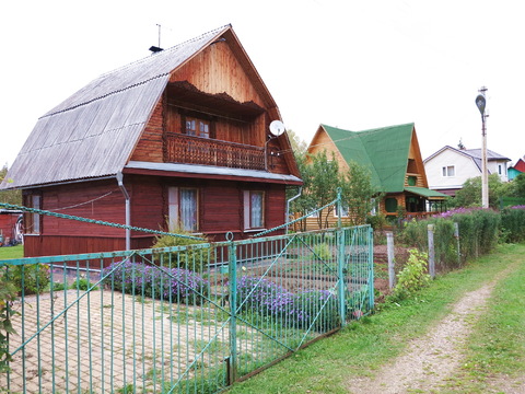 Дом из бруса, 100 кв.м. Печь. Баня. Сад 6 соток. 65 км.от МКАД. Дом из бруса, 100 кв.м. Печь. Баня. Сад 6 соток. 65 км.от МКАД.