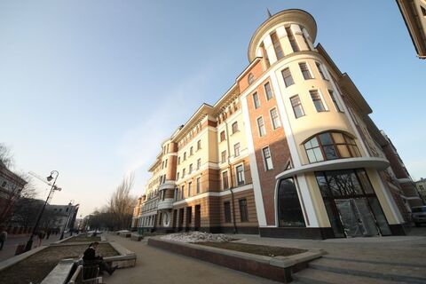 Сдам пятикомнатную квартиру на Лаврушинском, с окнами на Третьяковку Сдам пятикомнатную квартиру на Лаврушинском, с окнами на Третьяковку