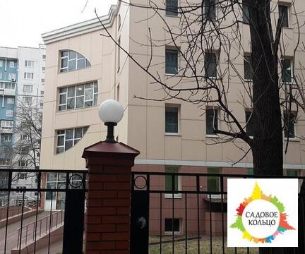 Предлагается пятиэтажное монолитно-кирпичное здание с атриумом и цок Предлагается пятиэтажное монолитно-кирпичное здание с атриумом и цок