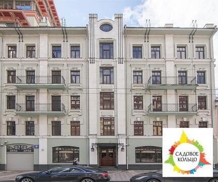 Предлагается к продаже особняк на первой линии Долгоруковской улицы. Предлагается к продаже особняк на первой линии Долгоруковской улицы.