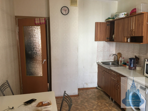 Продается 2к.кв, Изюмская Продается 2к.кв, Изюмская