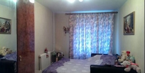 Продаются две комнаты в четырёхкомнатной квартире. Продаются две комнаты в четырёхкомнатной квартире.