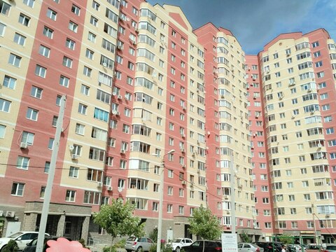 3 комнатная!В самом востребованном микрорайоне города! 3 комнатная!В самом востребованном микрорайоне города!