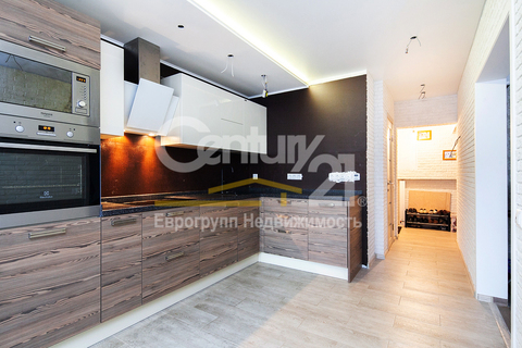 4-комнатная квартира, 109 кв.м., в ЖК "Левобережный" 4-комнатная квартира, 109 кв.м., в ЖК "Левобережный"