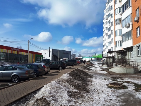 Продам помещение 78 кв.м мкр Школьный к.6 Продам помещение 78 кв.м мкр Школьный к.6