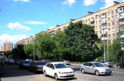 1-комн. Авиационная ул. д. 68, кв. 30 м2, этаж 1/9 1-комн. Авиационная ул. д. 68, кв. 30 м2, этаж 1/9