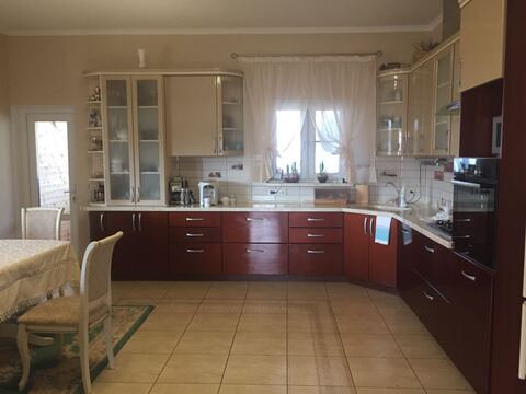 Продам коттедж 300 кв.м. п.Южные Горки-2 Продам коттедж 300 кв.м. п.Южные Горки-2