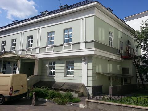 Рядом с Кремлем особняк с мансардой 2001г постройки Рядом с Кремлем особняк с мансардой 2001г постройки