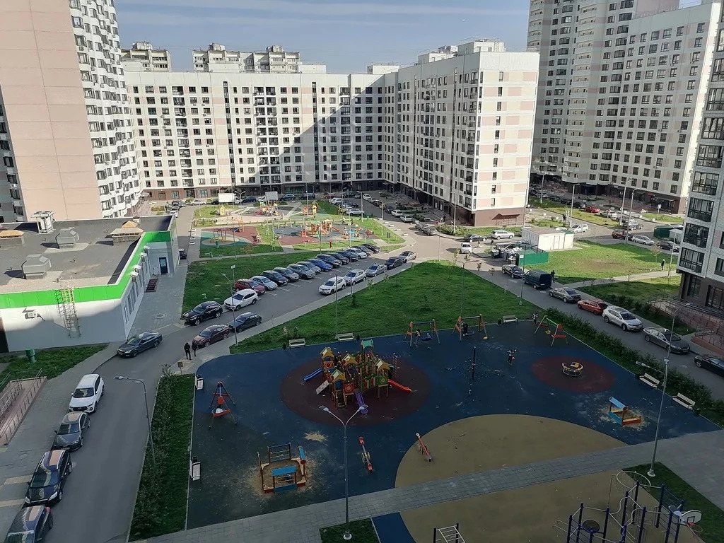 Москва, 2-х комнатная квартира, ул. Генерала Белова д.28к3, 21000000 руб.