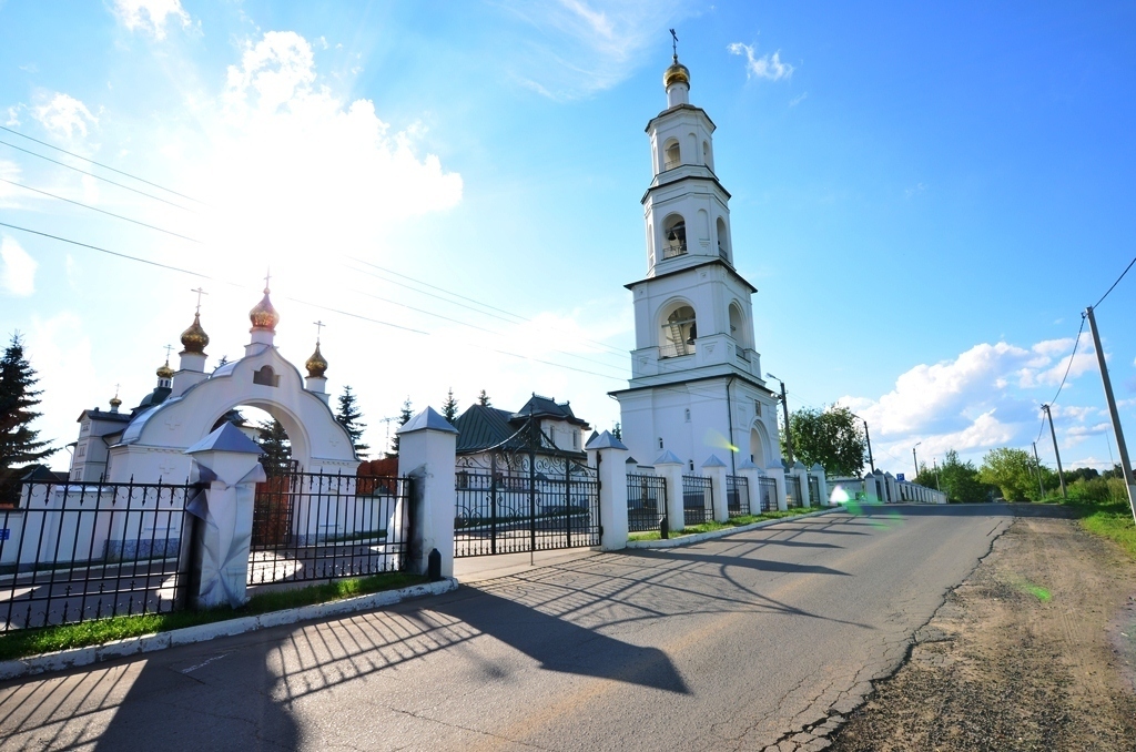 Церковь в деревне Бородино