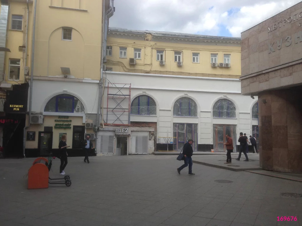 Рождественка метро. М. Кузнецкий мост, ул. Рождественка, 12. Ул. Рождественка, 6/9/20. Рождественка 6/9/20 стр 1. Кузнецкий мост, 20, стр. 1.