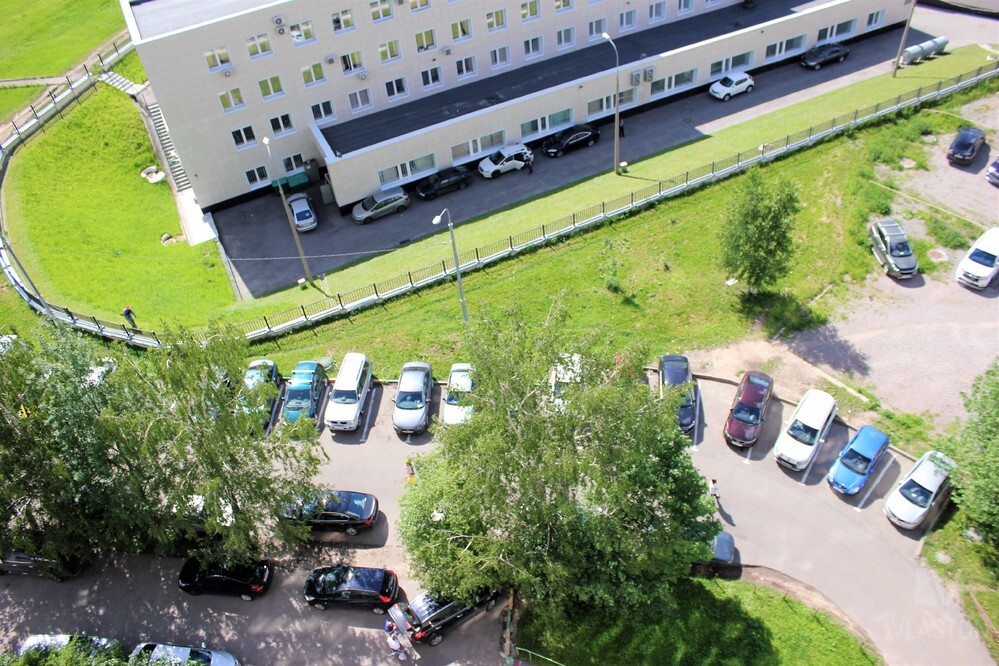 Купить Трехкомнатную Квартиру Квадратов На Улице Обручева