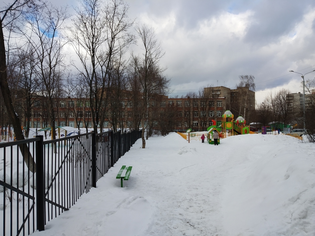 Ивантеевка 2 москва. Смурякова 13 Ивантеевка. Смурякова 2 Ивантеевка. Сад на Смурякова Ивантеевка. Ивантеевка ул Смурякова 9 д и дед сад Заря?.