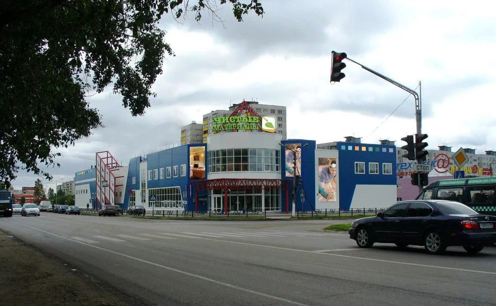 Культурный центр октябрь электросталь. Парк авангард электросталь. Электросталь чистая. Электросталь чистая. Дома построенные пленными немцами.